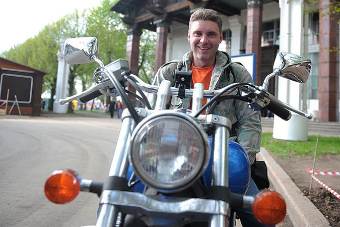 Andrei Stenin 22/12/1980—06/08/2014. 