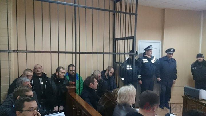 Anti-fascist-activists-on-trial-in-Odessa-Ukraine-on-Nov-27-2014-photo-by-Timer.od_.ua_
