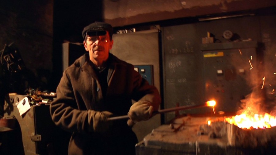 rabotniki-luganskugleremonta-spasayut-z