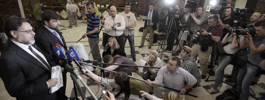 Denis Pushilin y Vladislav Deinego tras uno de los encuentros en Minsk 