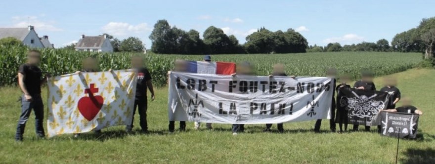 Los miembros del White Rebels Crew movilizados en Nantes contra una marcha LGTB