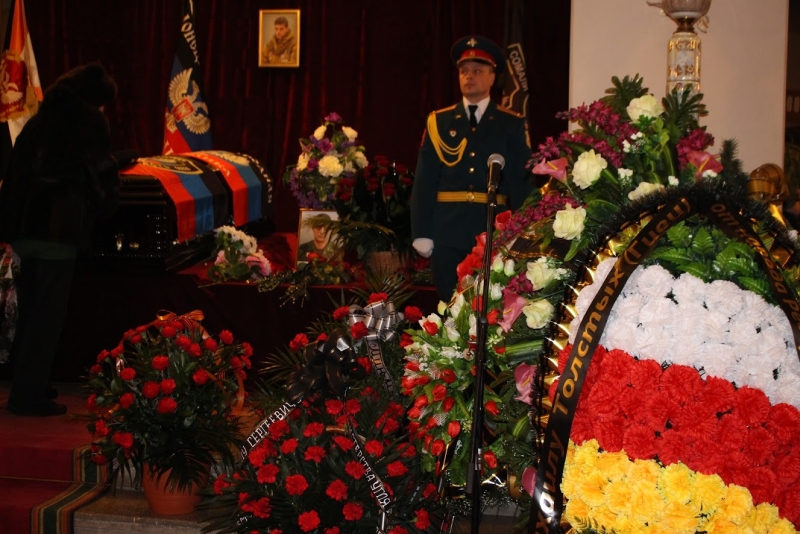 dnr-givi-funeral-20